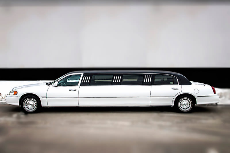 Escalade Stretch Limousine exterior