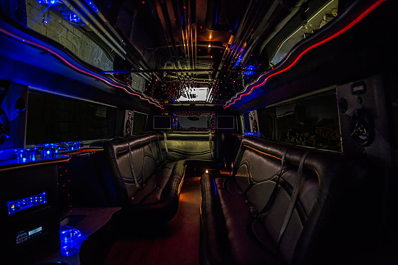 Hummer H2 Stretch Limousine interior